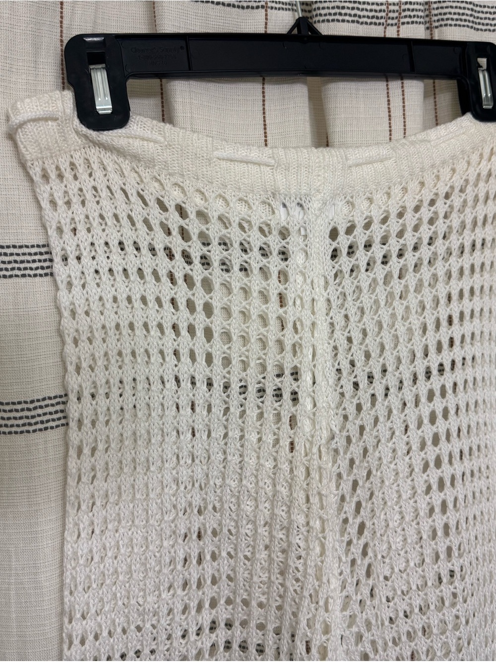 Superdown White Crochet Cover Up - Picture 5 of 6